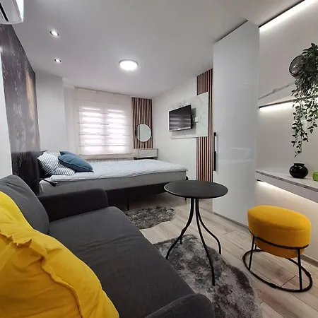Apartment Elzi *